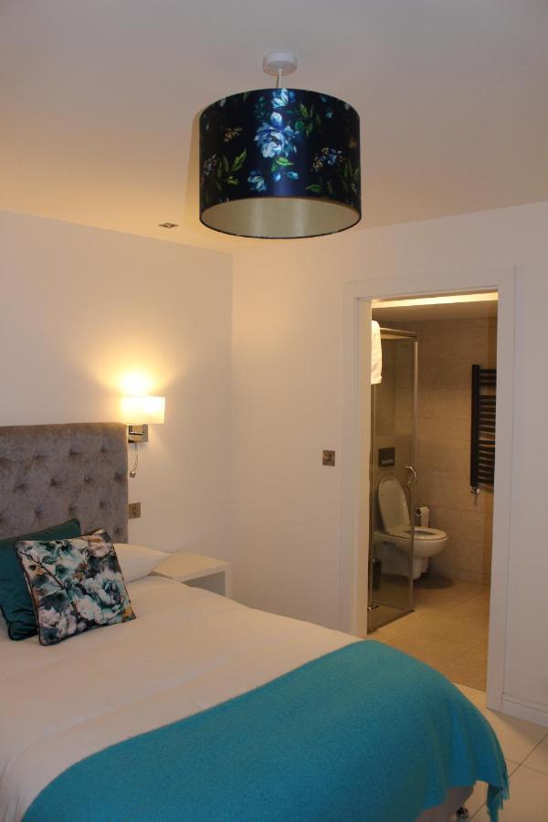 Blossom Lane Apartment Woodford  Esterno foto