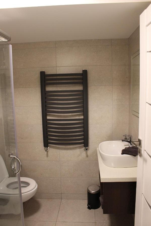 Blossom Lane Apartment Woodford  Esterno foto
